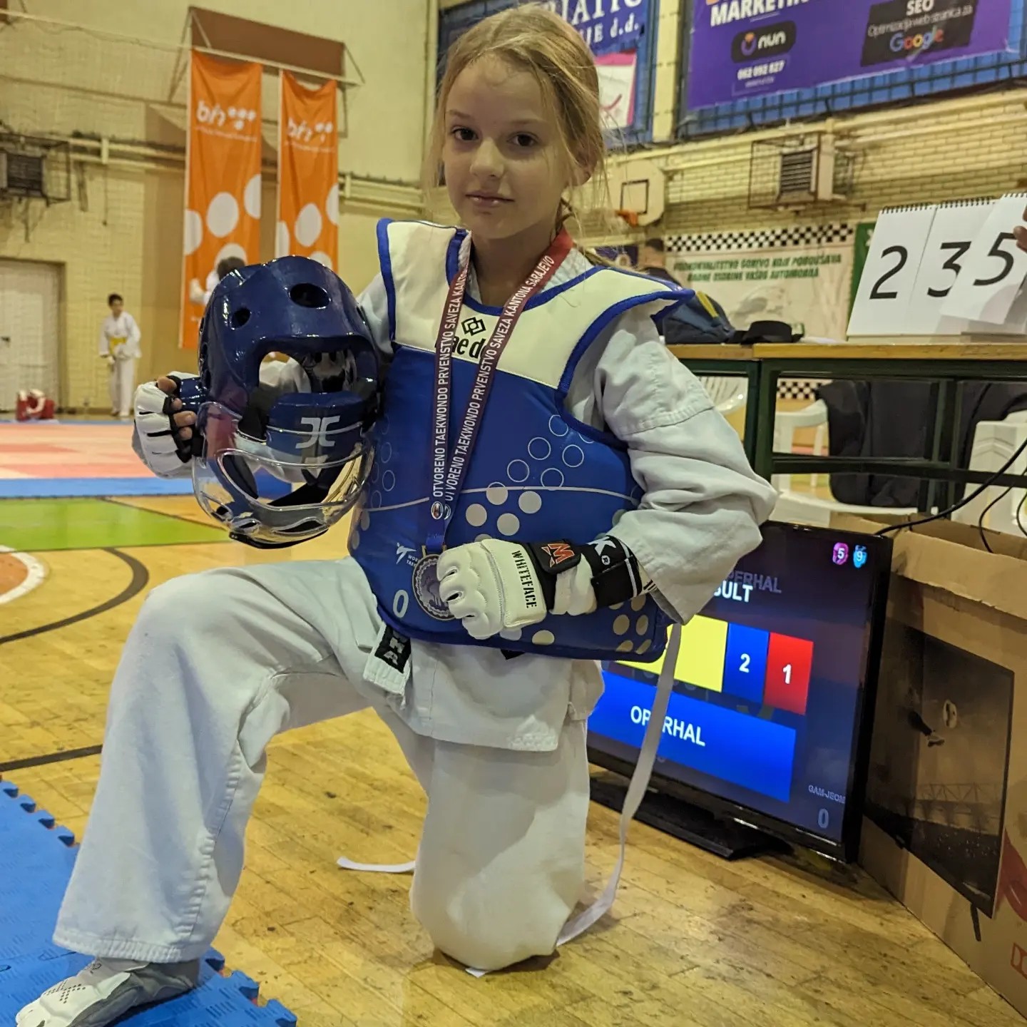 Mia Operhal i Ali Hodzic ZLATNI na OTVORENOM TAEKWONDO PRVENSTVU KANTONA SARAJEVO.